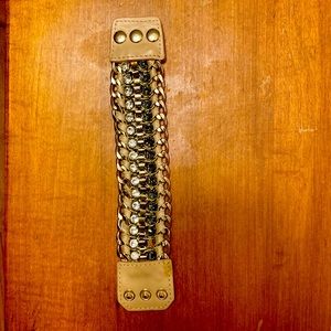 Chain and rhinestones bracelet